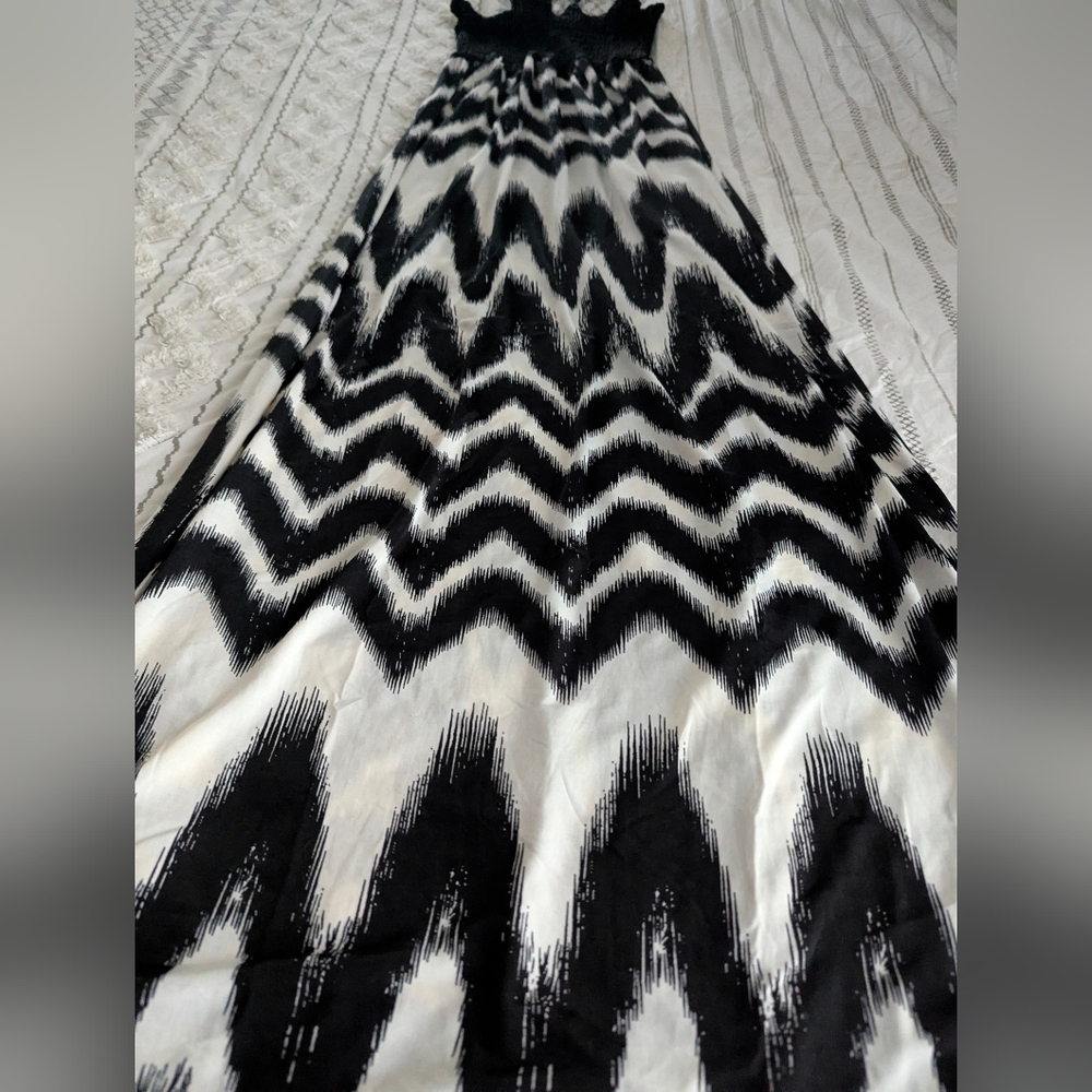 5th & Love Halter Dress - Picture 3 of 7